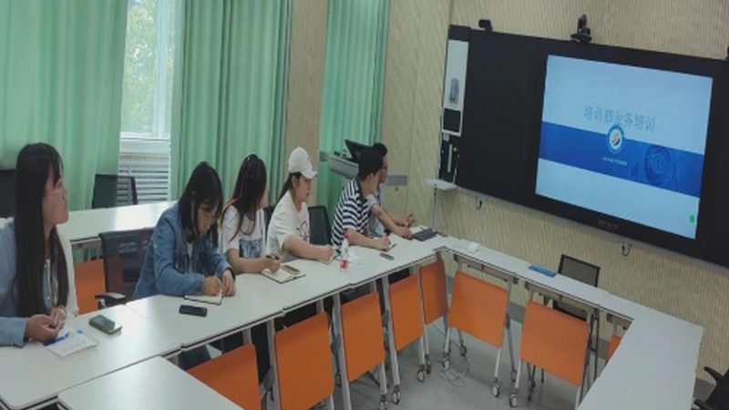 职业培训课程参数解析：课时费背后的考量因素