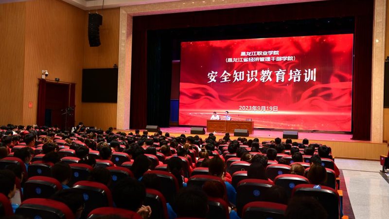 成人高考加分材料主要包括以下几类：